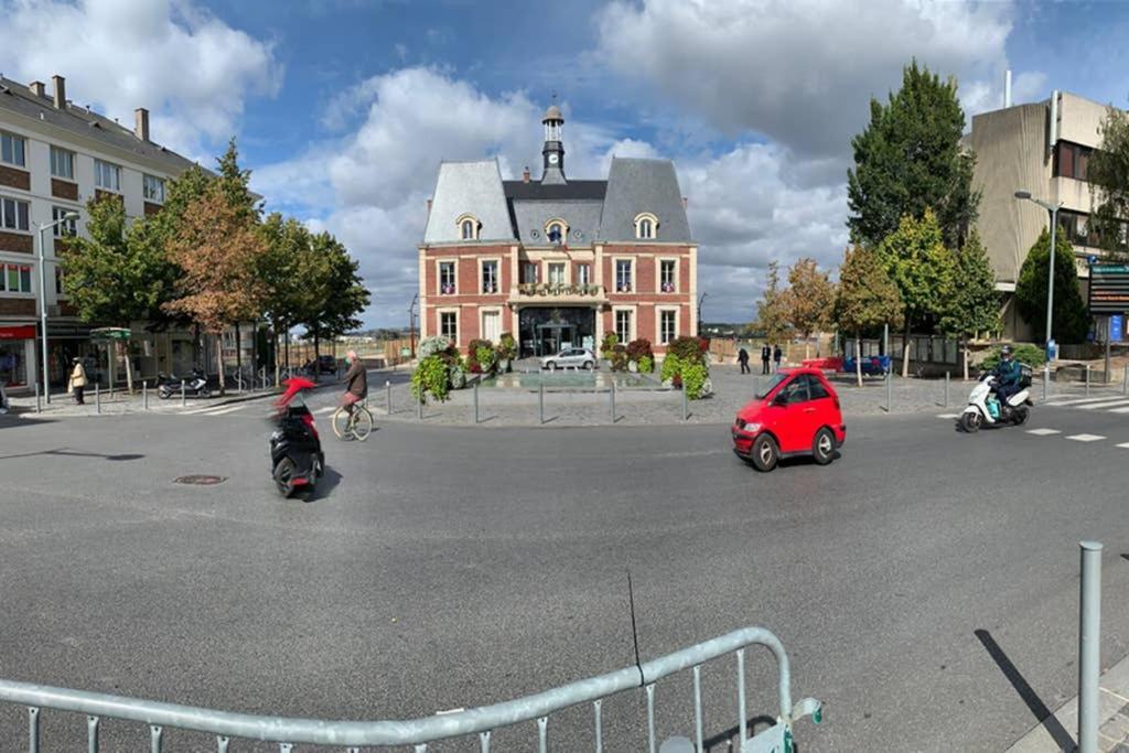 Appartamento La Belle Étoile Noisy-le-Grand Esterno foto